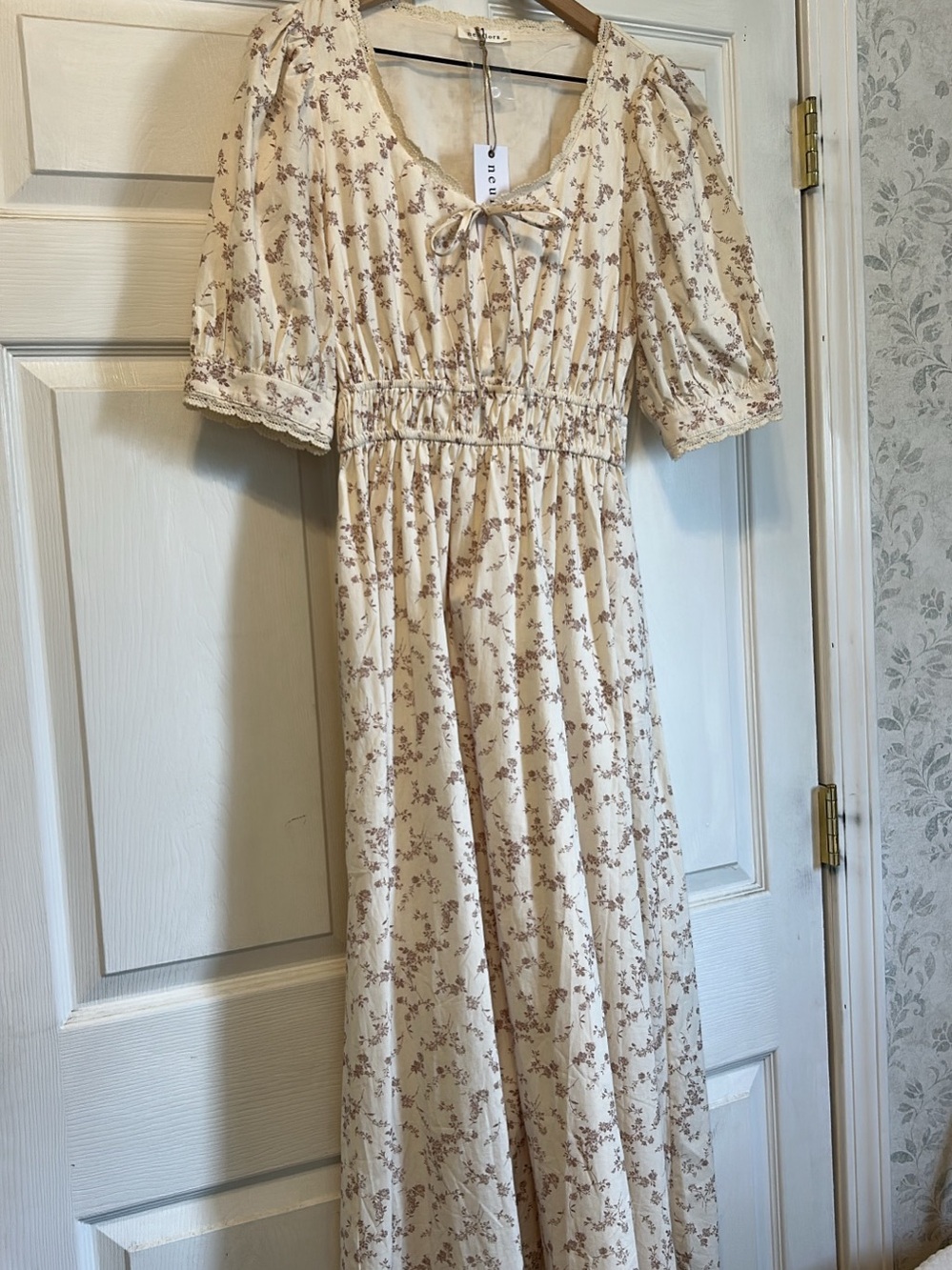 Neuflora cottonwood dress NWT